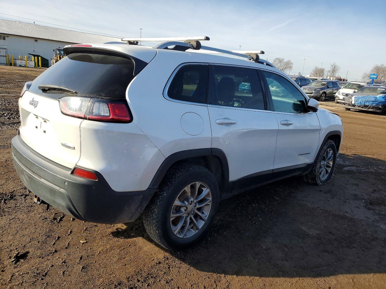 2019 JEEP CHEROKEE photo 3