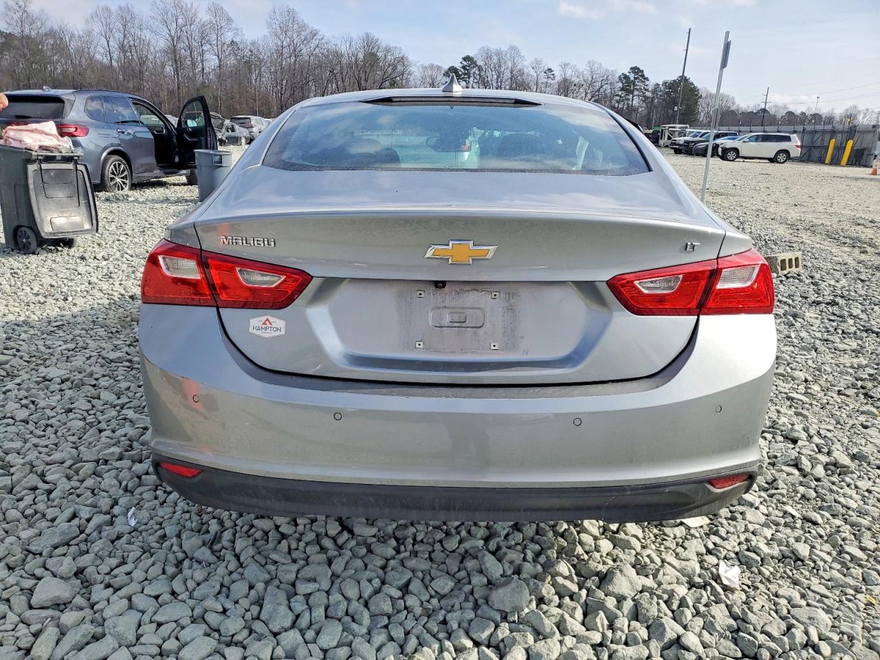 2024 CHEVROLET MALIBU LT photo 6