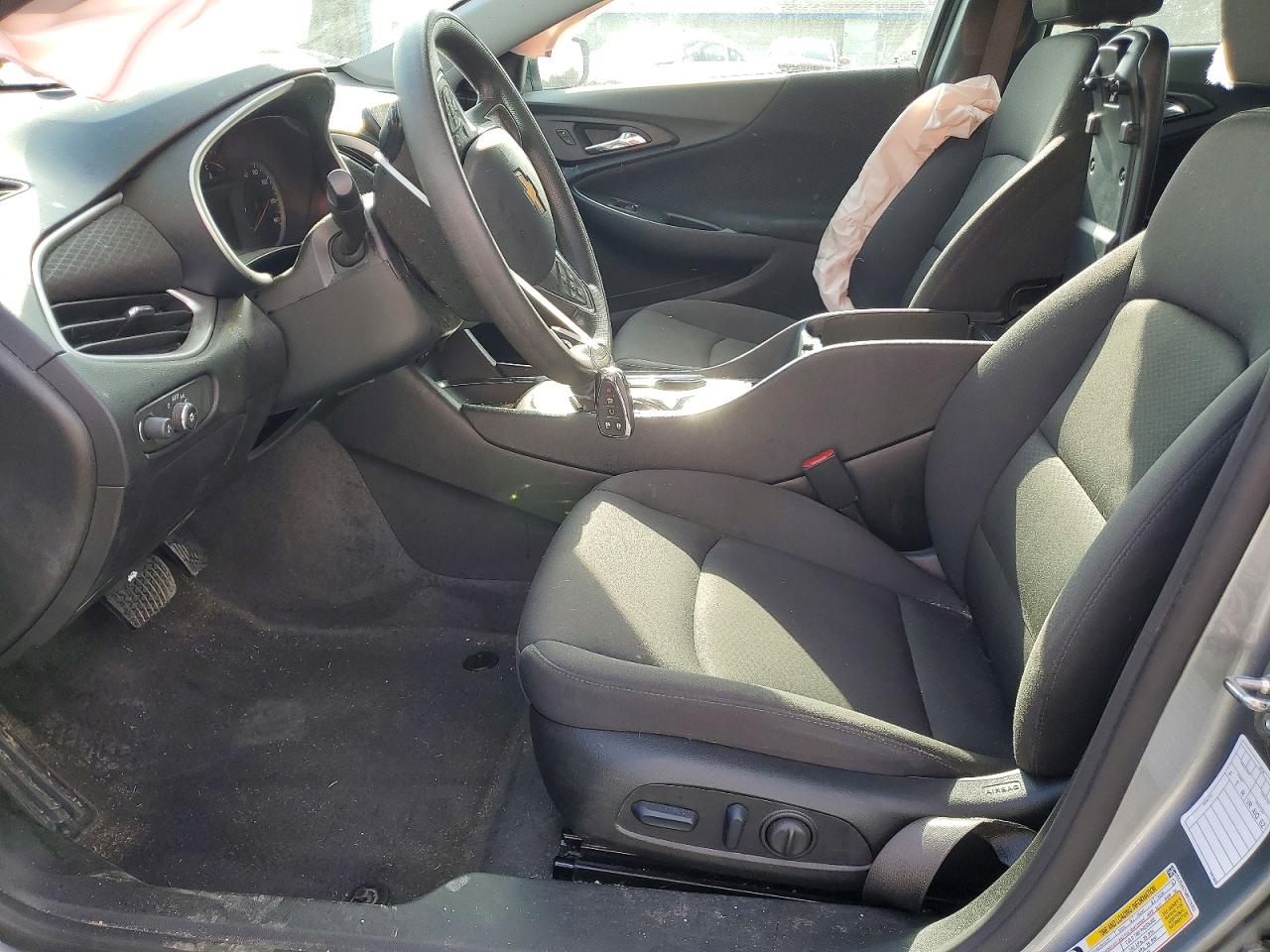2024 CHEVROLET MALIBU LT photo 7