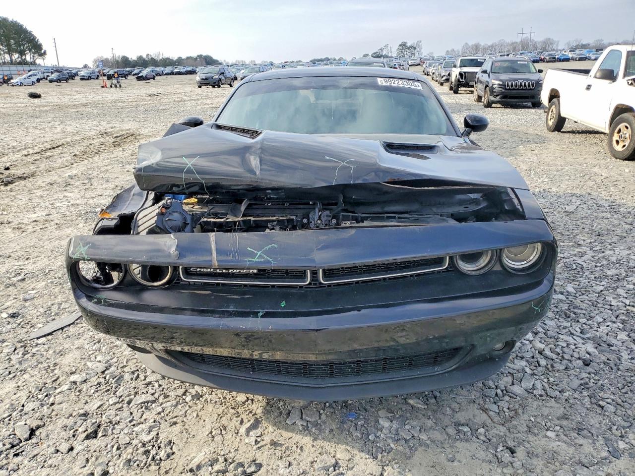 2016 DODGE CHALLENGER SXT photo 5