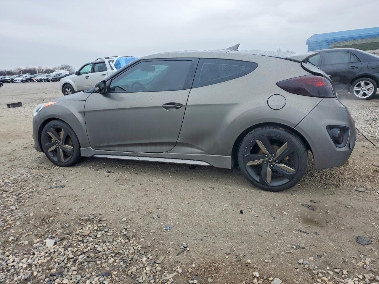 2015 HYUNDAI VELOSTER TURBO photo 2