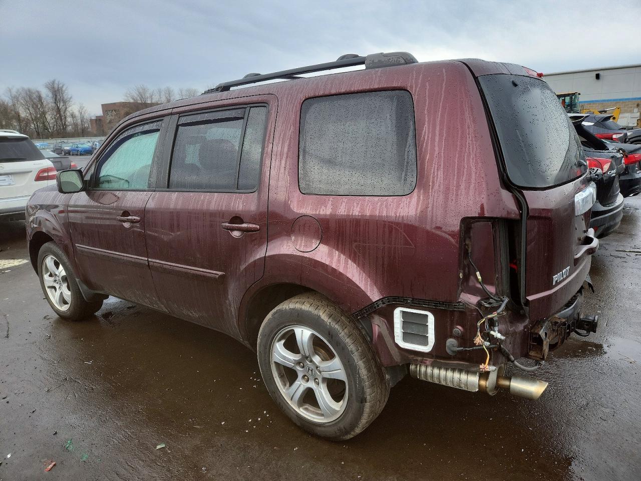 2015 HONDA PILOT EXL photo 2