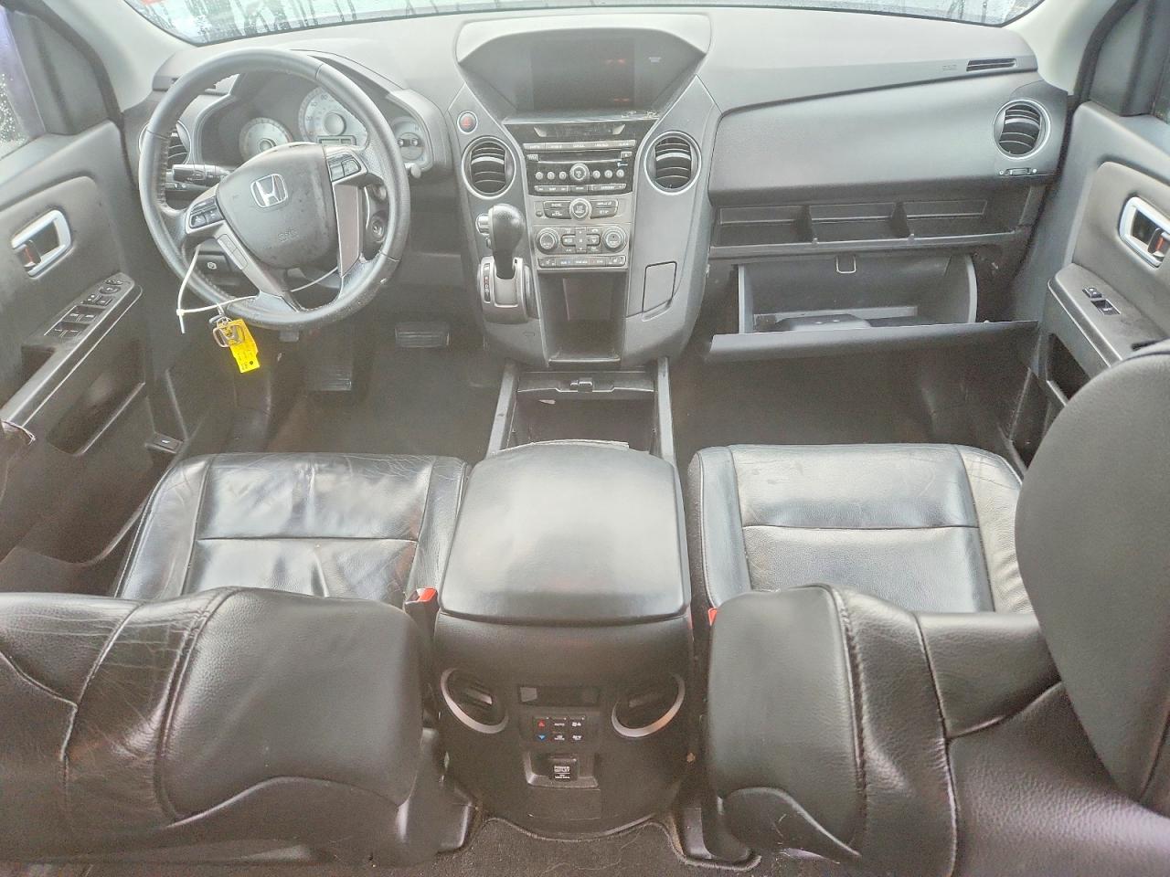 2015 HONDA PILOT EXL photo 8