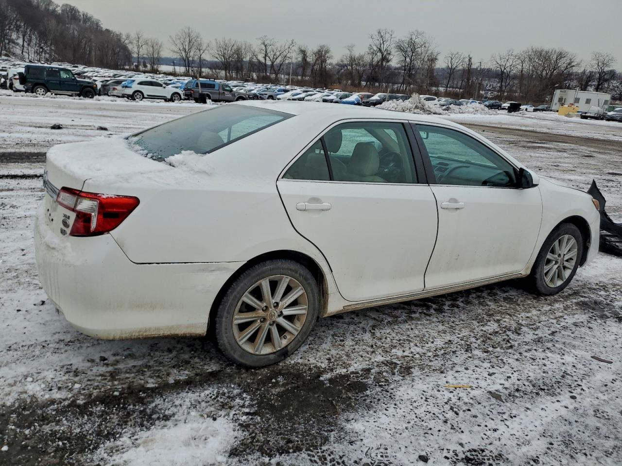 2012 TOYOTA CAMRY HYBRID photo 3