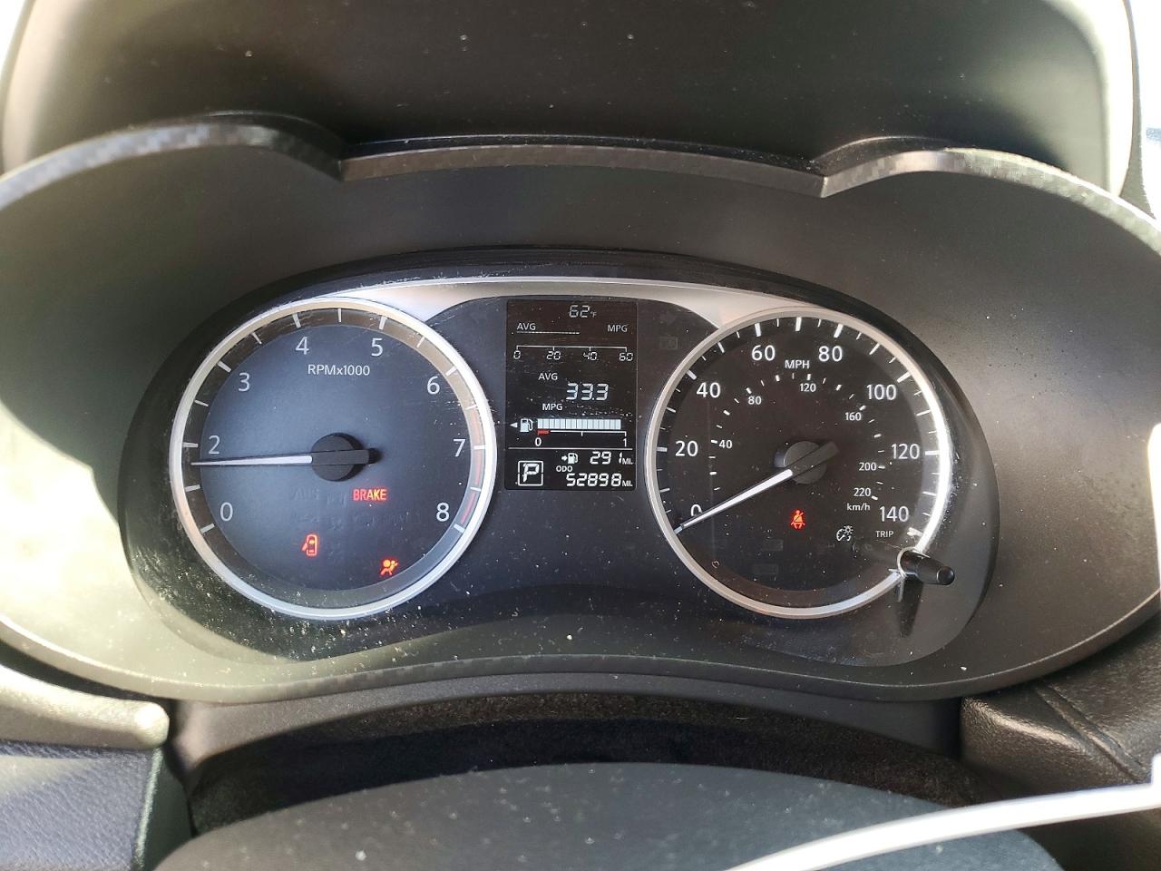 2020 NISSAN VERSA S photo 9