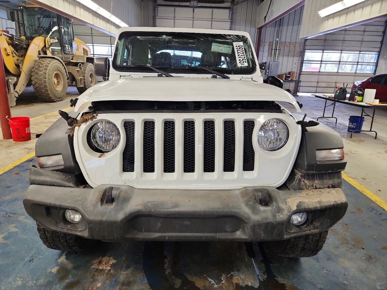 2018 JEEP WRANGLER UNLIMITED SPORT photo 5