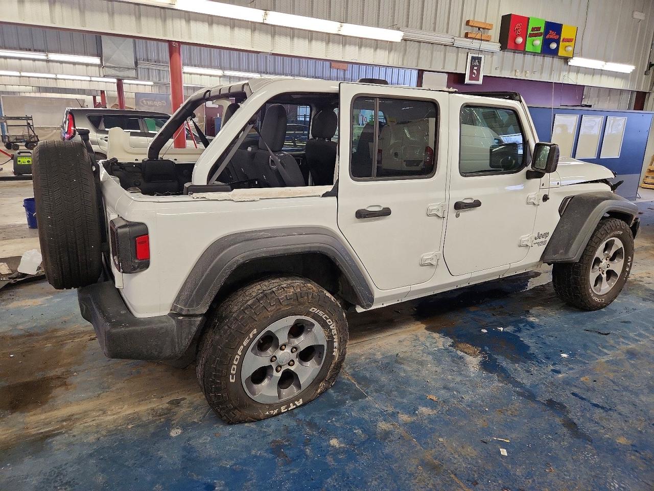 2018 JEEP WRANGLER UNLIMITED SPORT photo 3