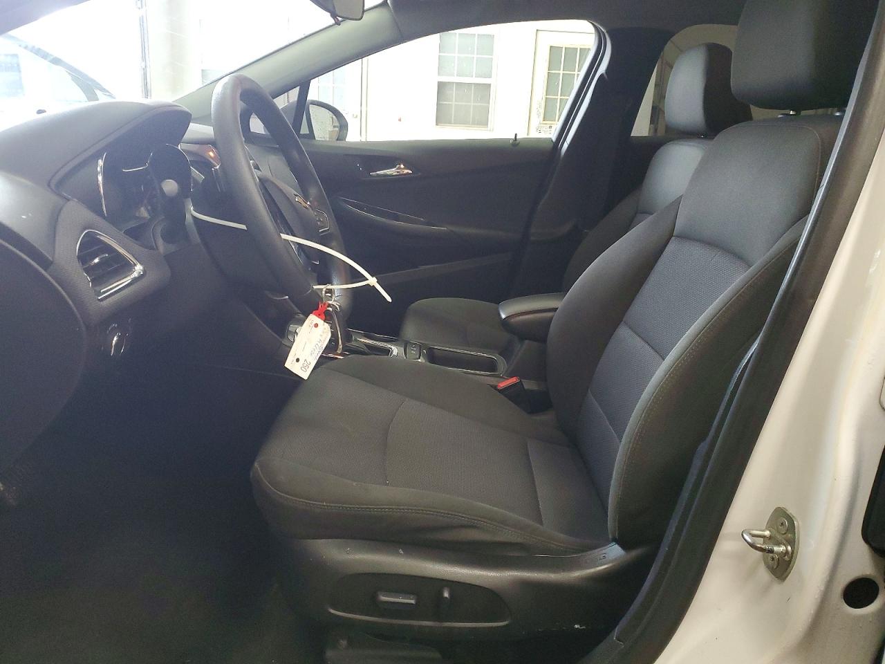 2019 CHEVROLET CRUZE LT photo 7