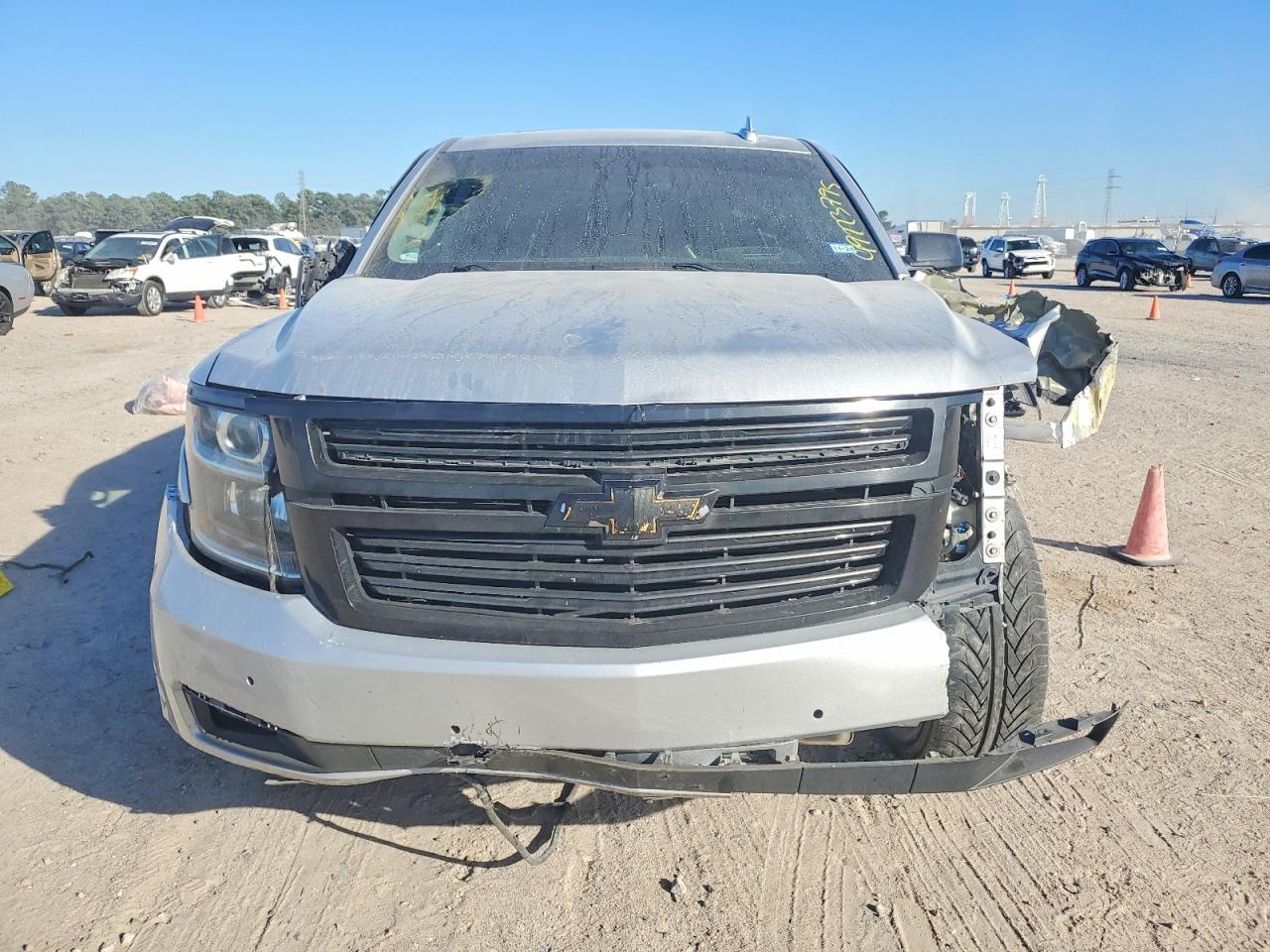 2018 CHEVROLET SUBURBAN C1500 PREMIER photo 5