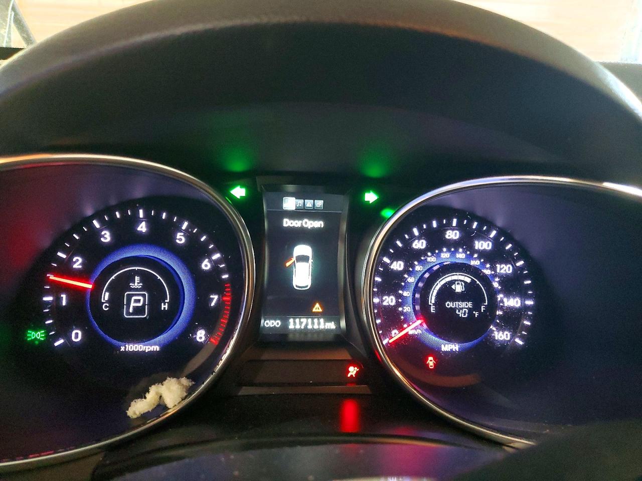 2016 HYUNDAI SANTA FE SE photo 9