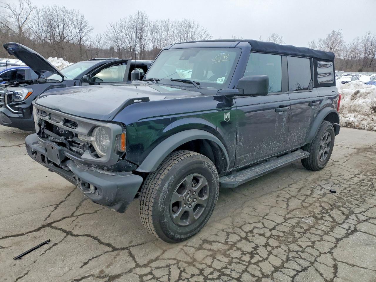 2021 FORD BRONCO