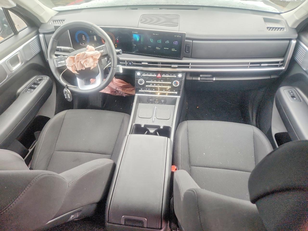 2025 HYUNDAI SANTA FE SE photo 8
