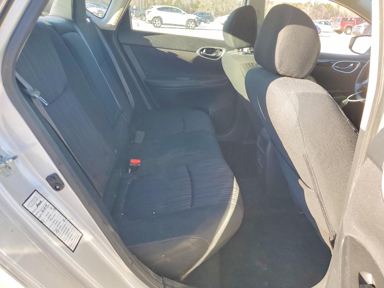 2019 NISSAN SENTRA S photo 10