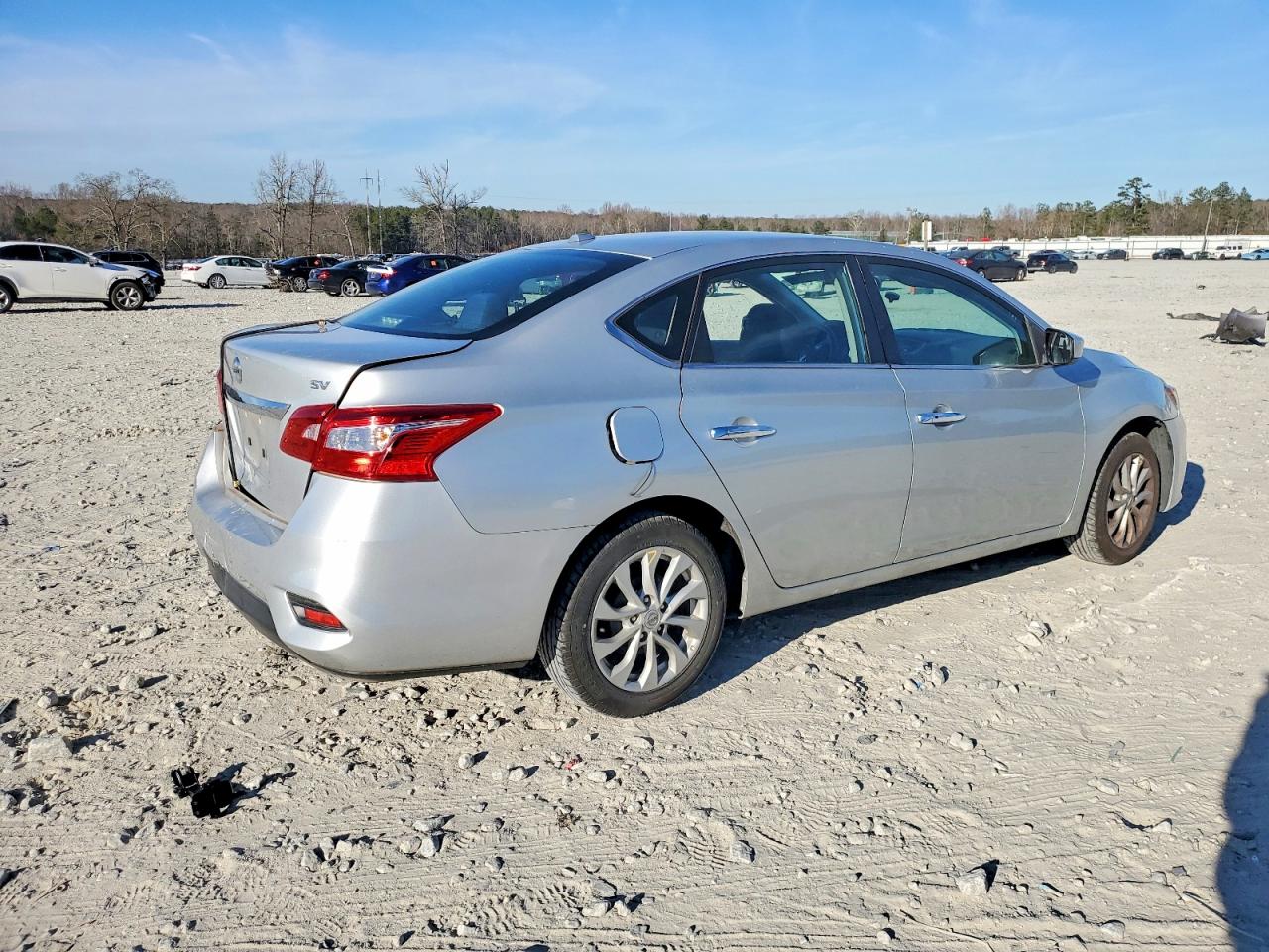 2019 NISSAN SENTRA S photo 3