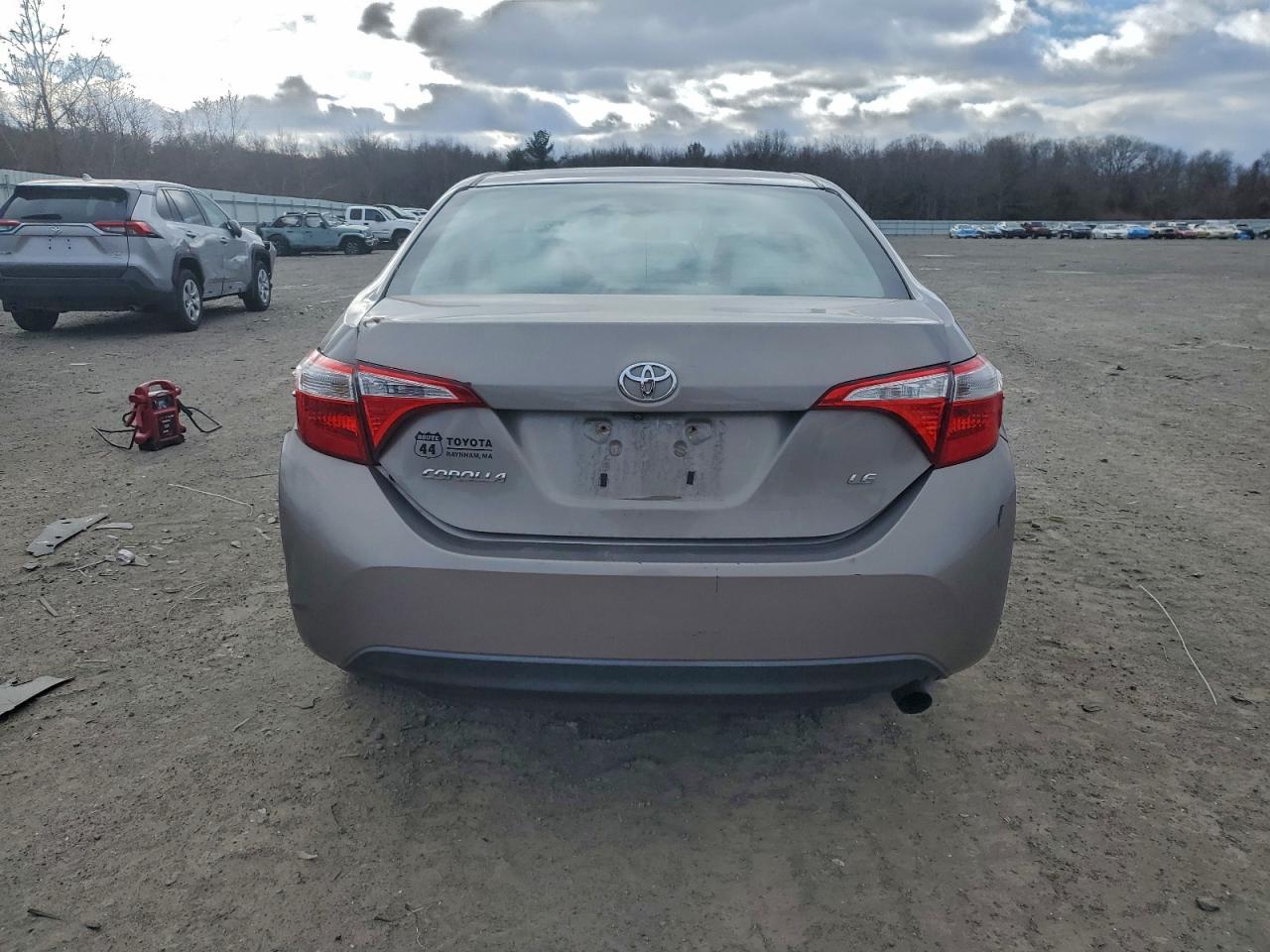2014 TOYOTA COROLLA L photo 6