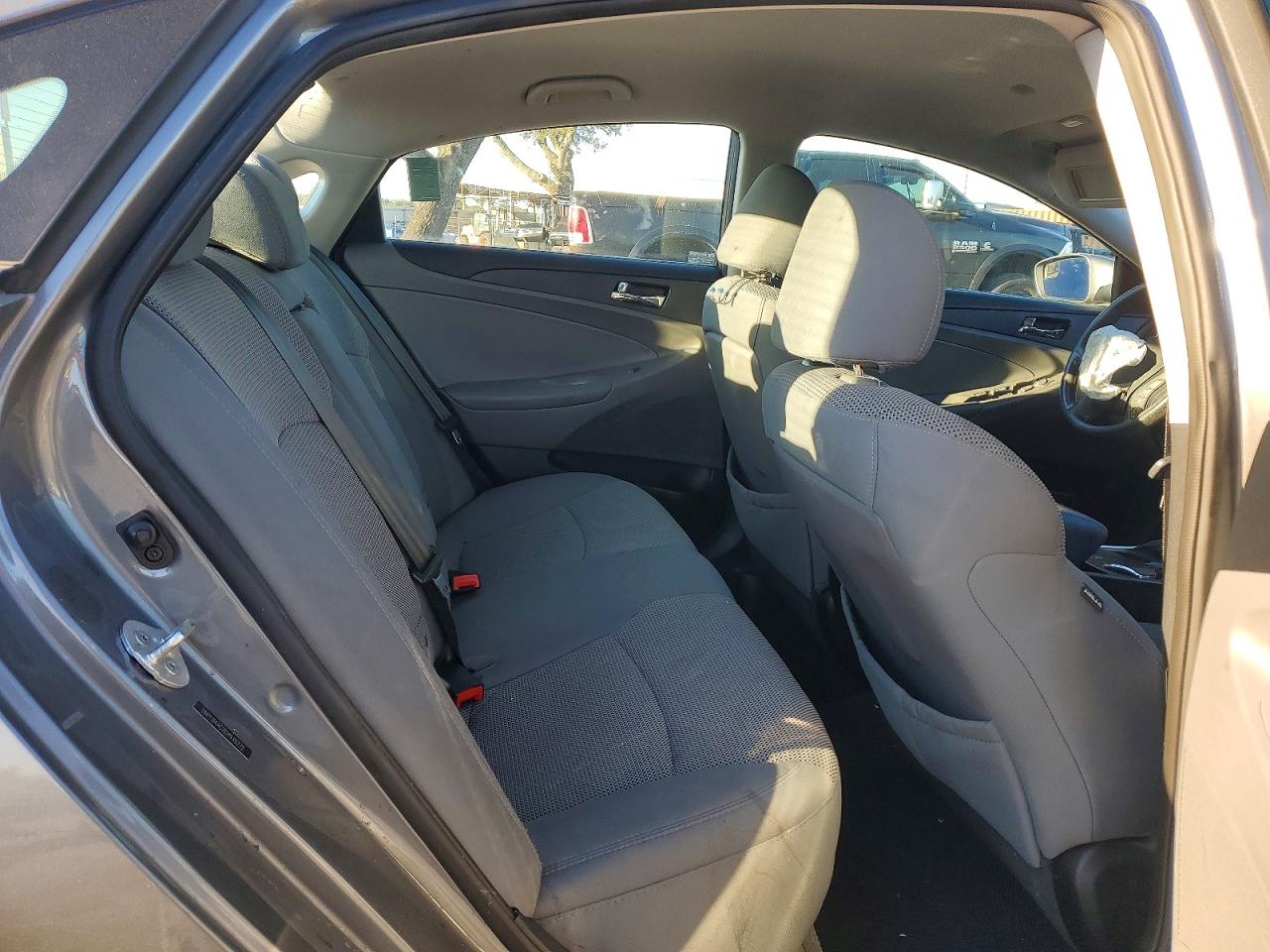 2014 HYUNDAI SONATA GLS photo 10