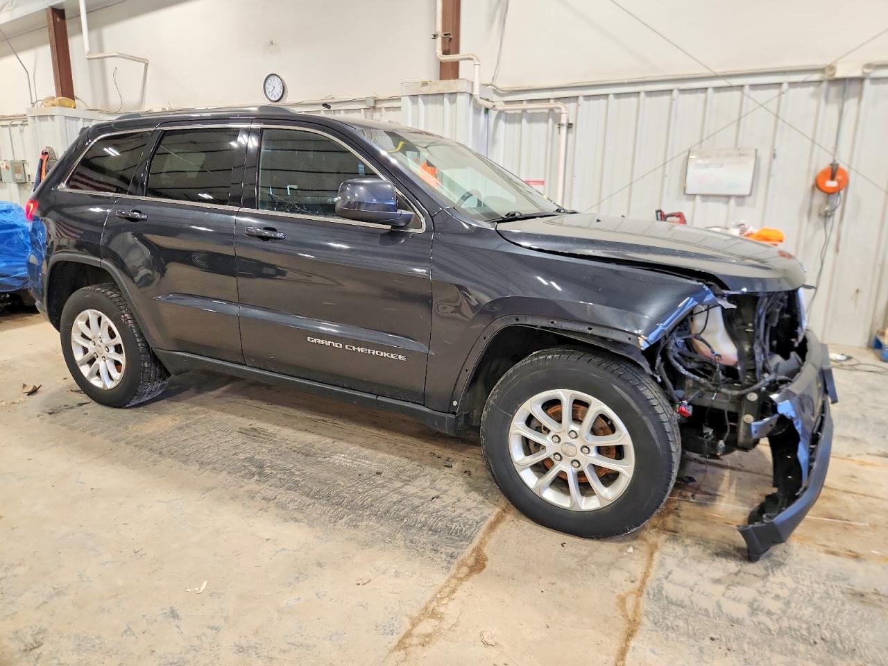 2014 JEEP GRAND CHEROKEE LAREDO photo 4