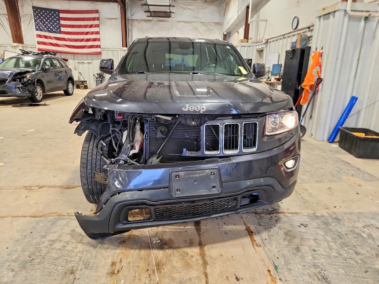 2014 JEEP GRAND CHEROKEE LAREDO photo 5