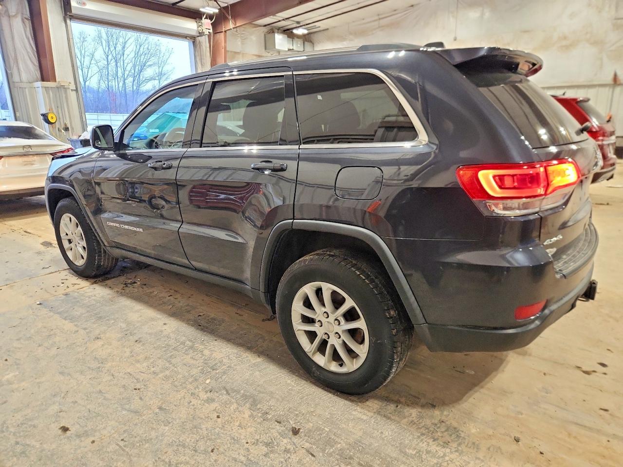 2014 JEEP GRAND CHEROKEE LAREDO photo 2