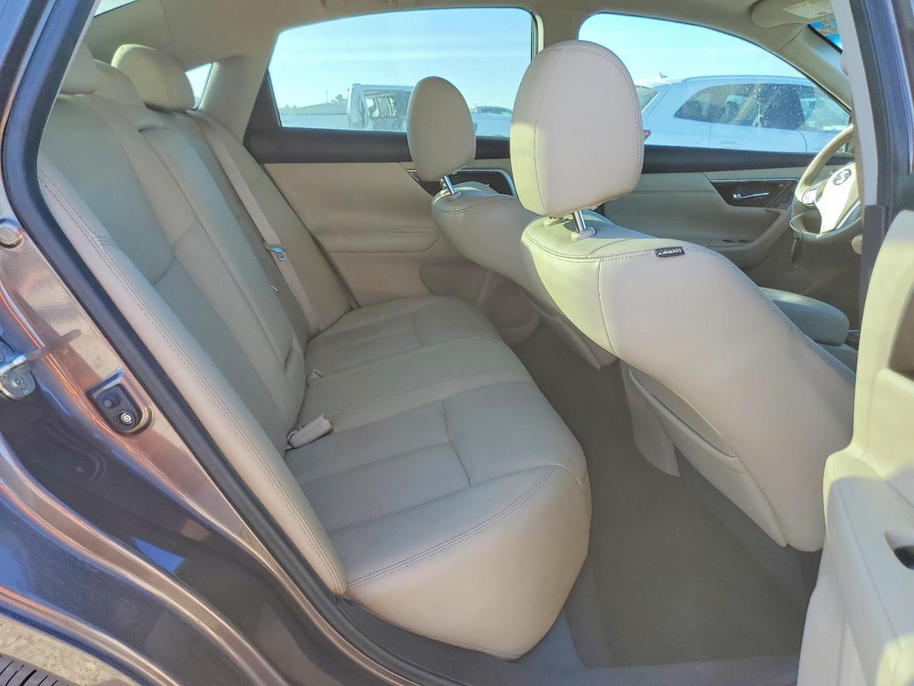 2015 NISSAN ALTIMA 3.5S photo 10