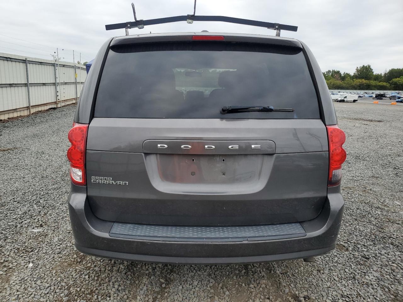 2015 DODGE GRAND CARAVAN photo 6