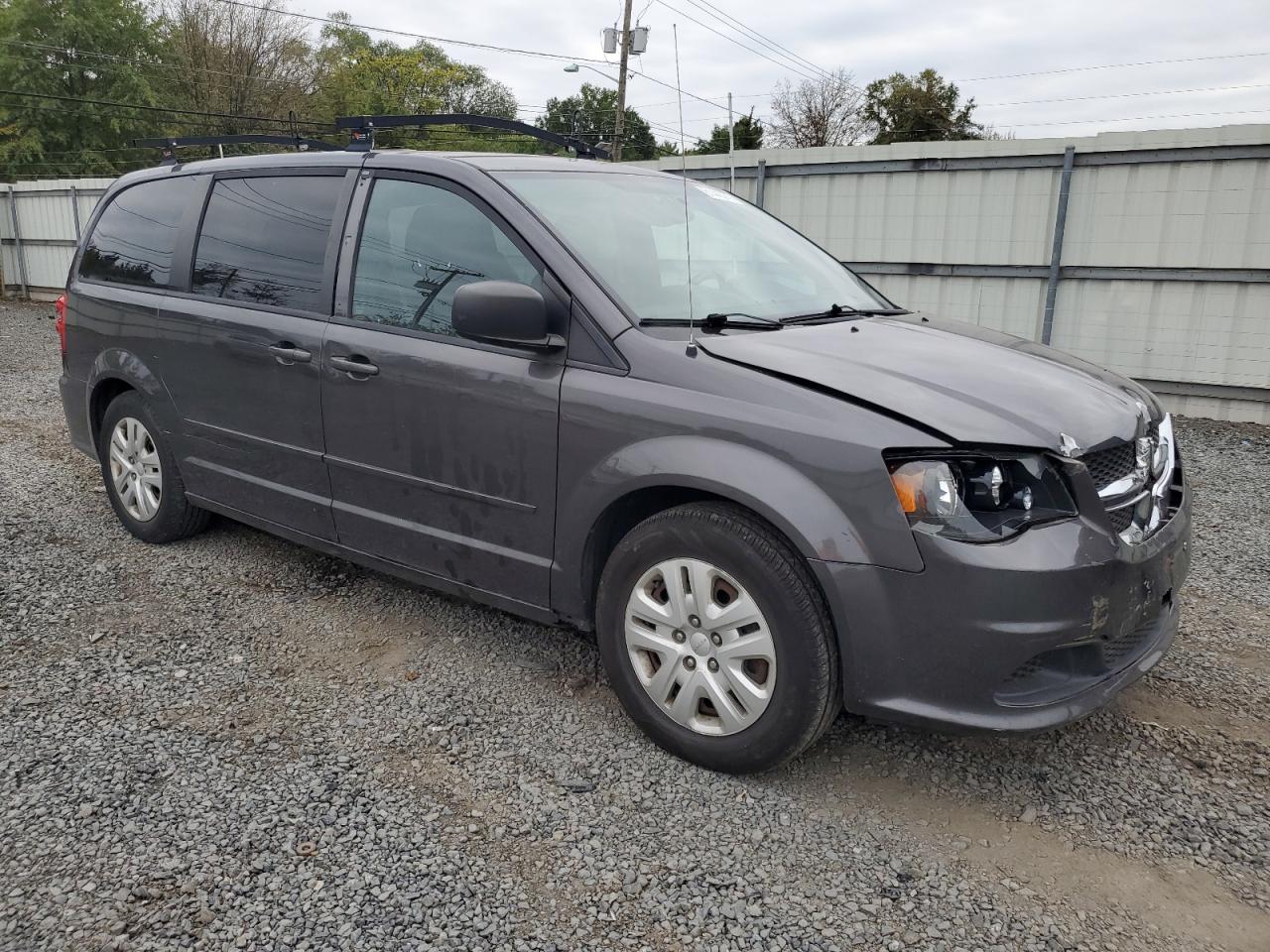 2015 DODGE GRAND CARAVAN photo 4