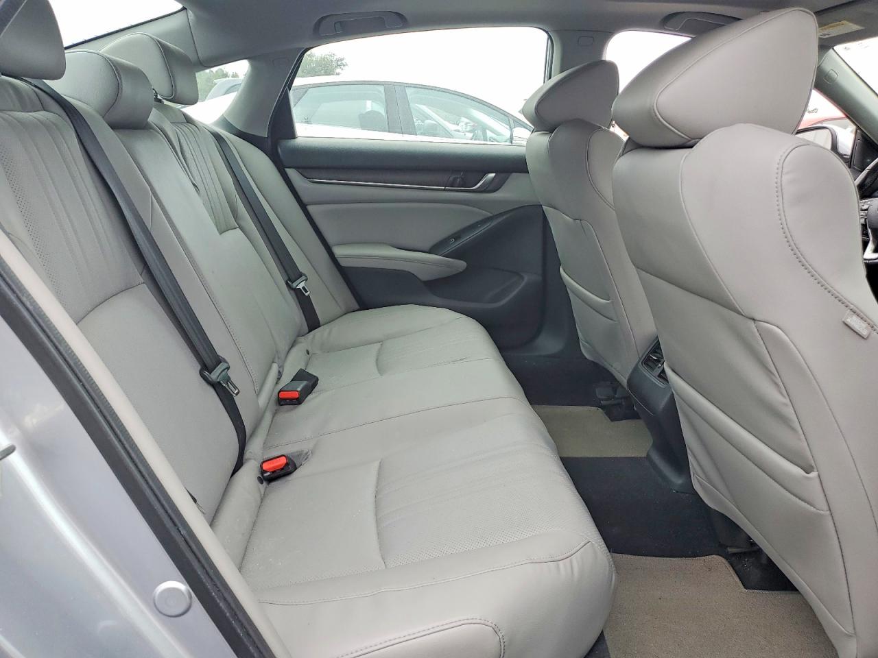 2018 HONDA ACCORD TOURING HYBRID photo 10