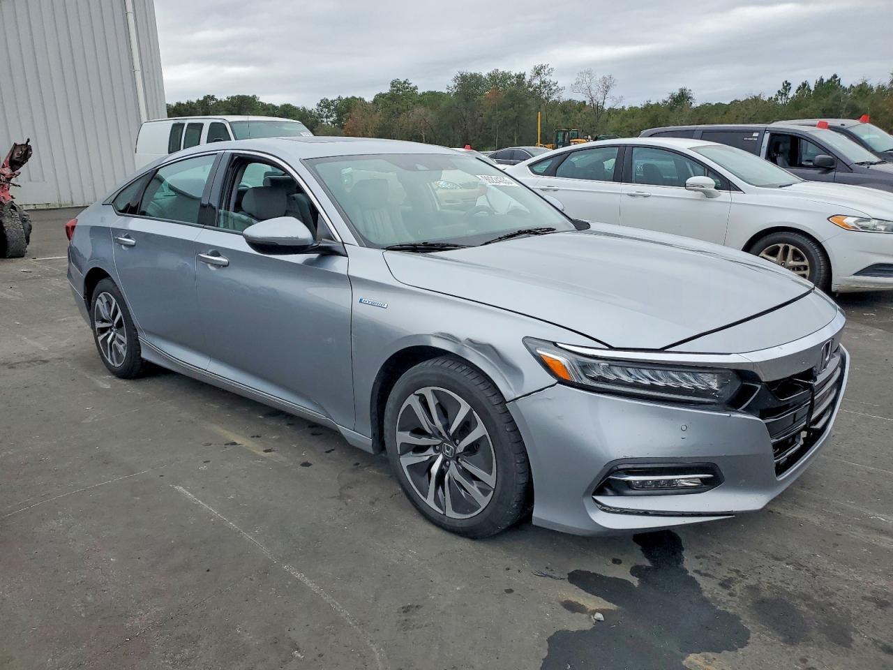 2018 HONDA ACCORD TOURING HYBRID photo 4