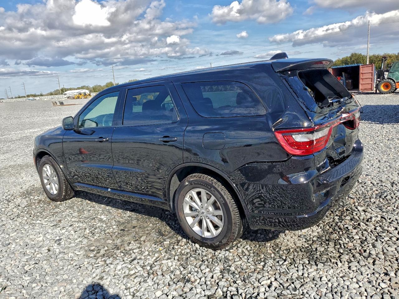 2025 DODGE DURANGO GT photo 2