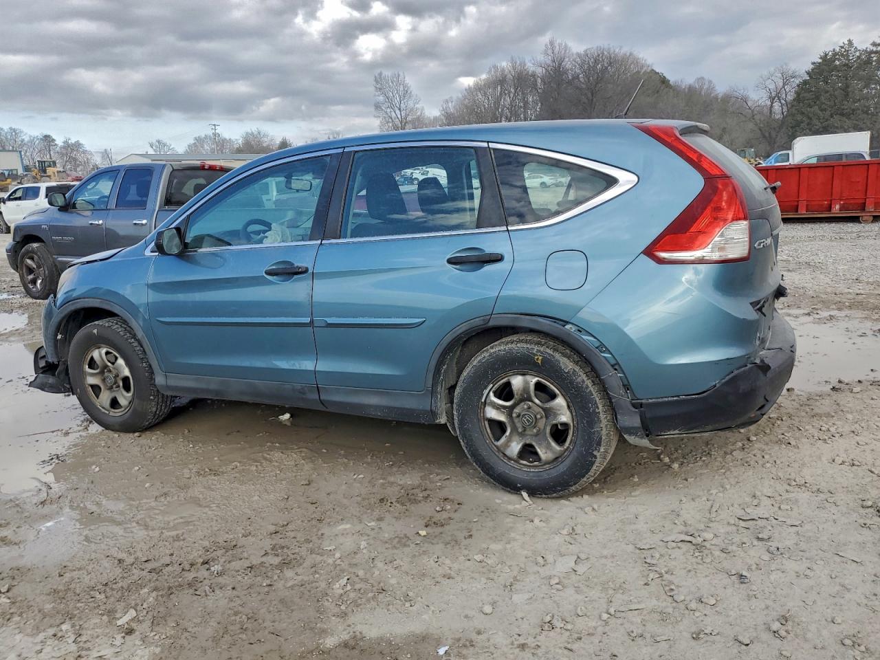 2013 HONDA CR-V LX photo 2