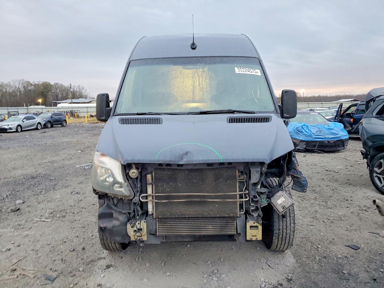 2018 MERCEDES BENZ SPRINTER 2500 DELIVERY VAN photo 5