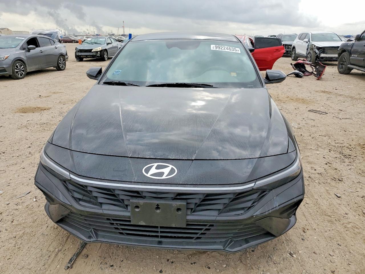 2025 HYUNDAI ELANTRA SE photo 5