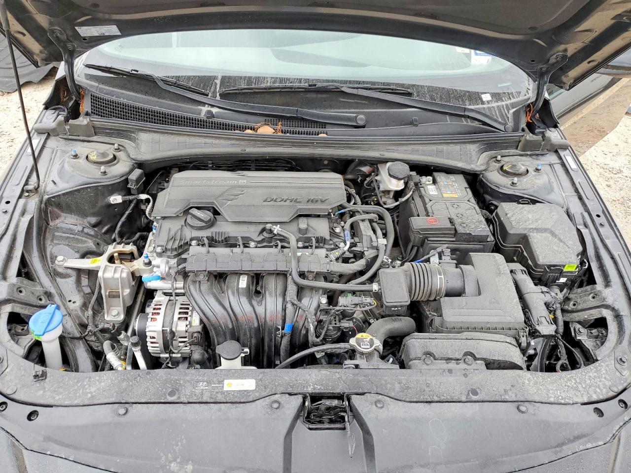 2025 HYUNDAI ELANTRA SE photo 11