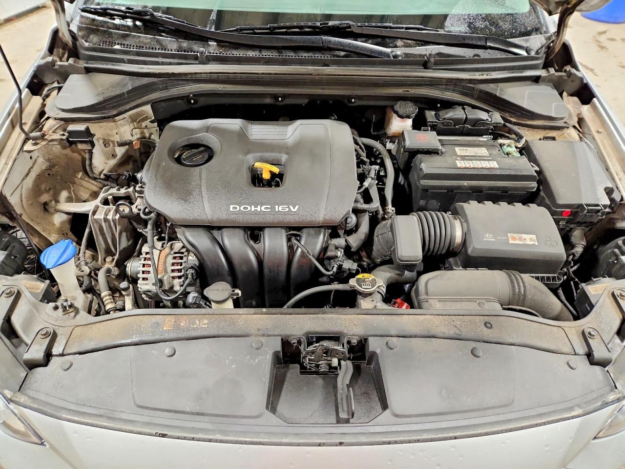 2017 HYUNDAI ELANTRA SE photo 11