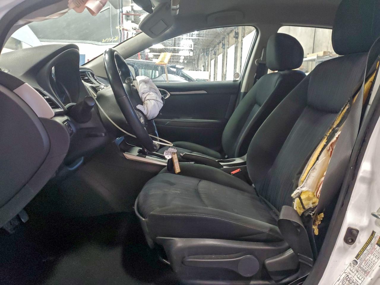 2019 NISSAN SENTRA S photo 7