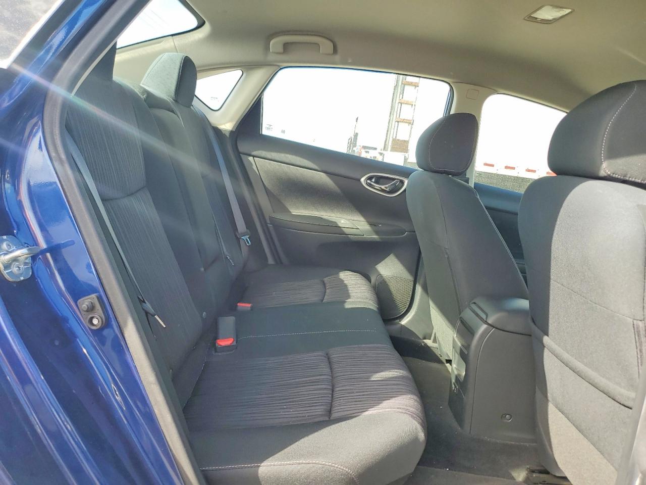 2019 NISSAN SENTRA S photo 10