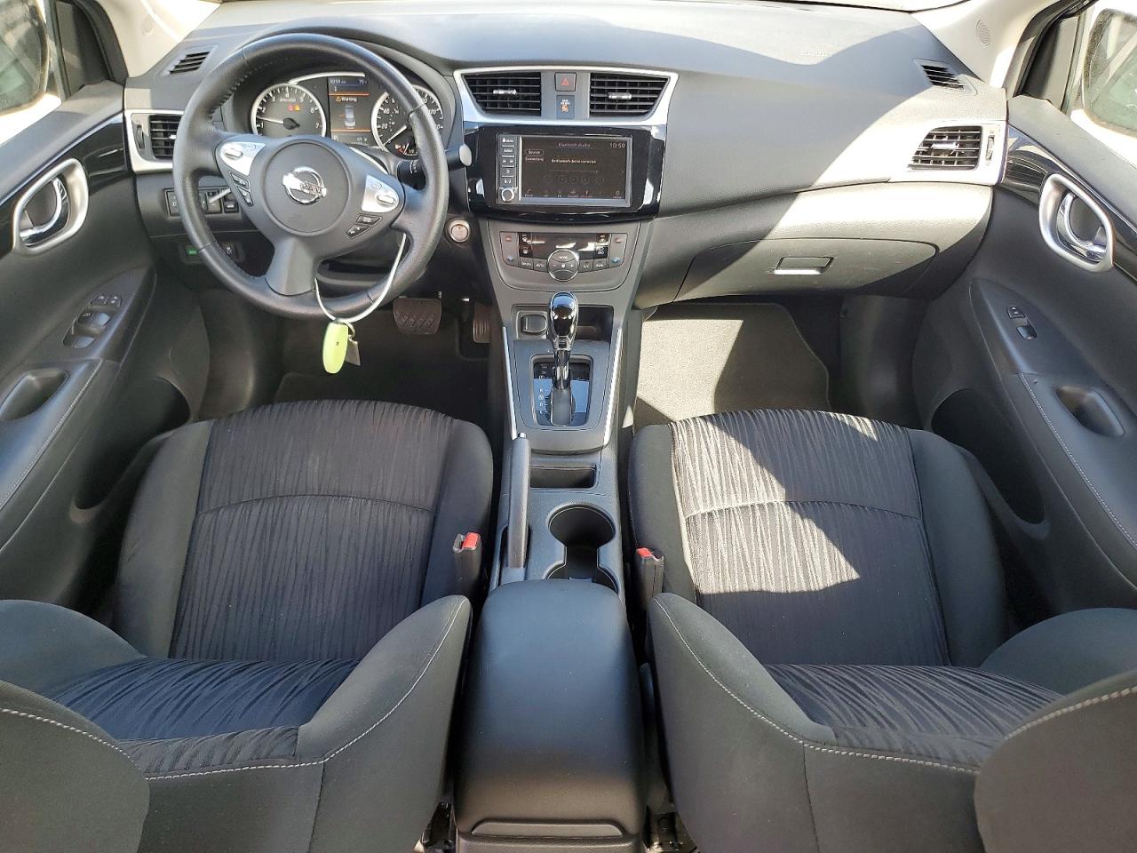 2019 NISSAN SENTRA S photo 8