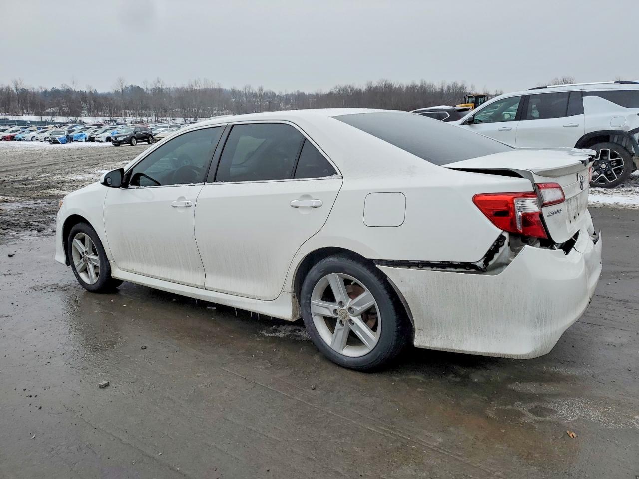 2012 TOYOTA CAMRY BASE photo 2