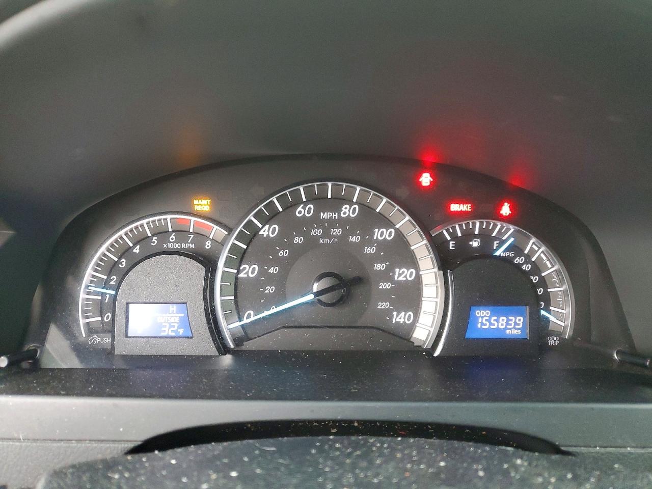 2012 TOYOTA CAMRY BASE photo 9