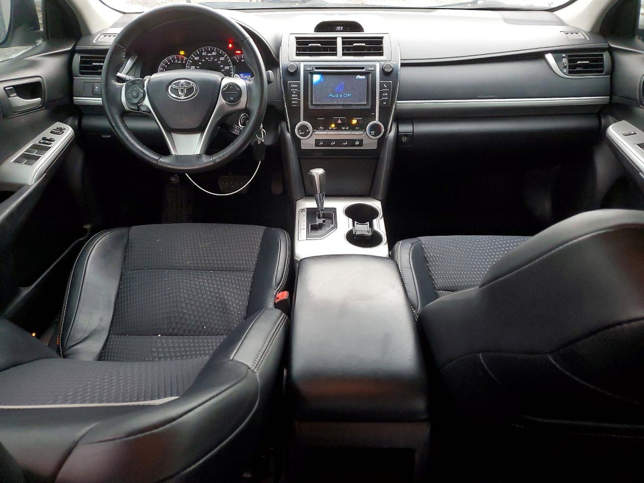 2012 TOYOTA CAMRY BASE photo 8
