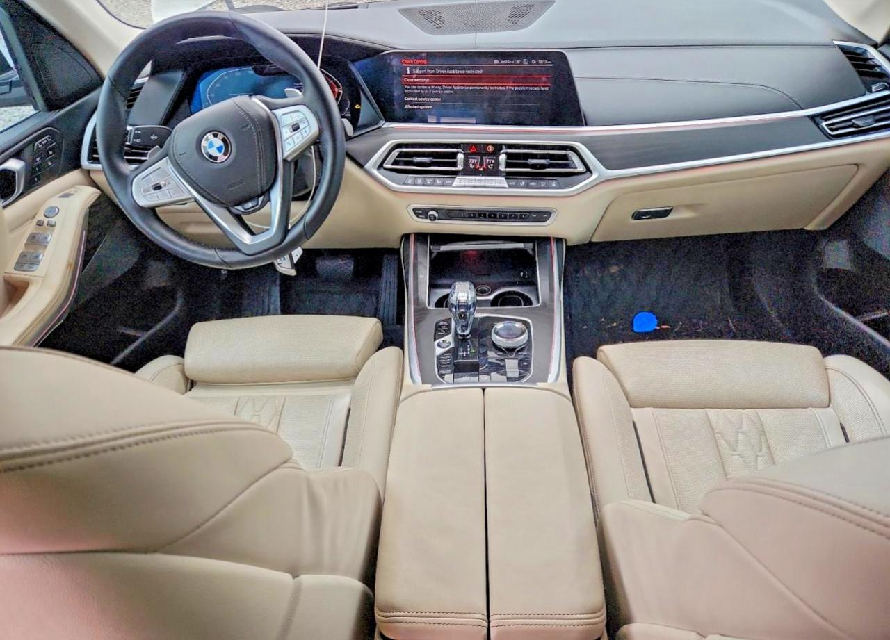 2022 BMW X7 XDRIVE40I photo 8