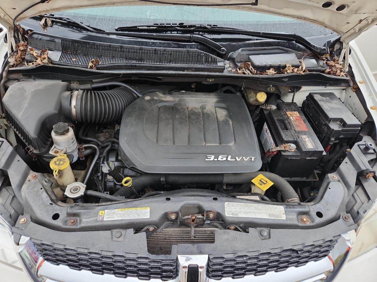 2012 DODGE GRAND CARAVAN SE photo 12
