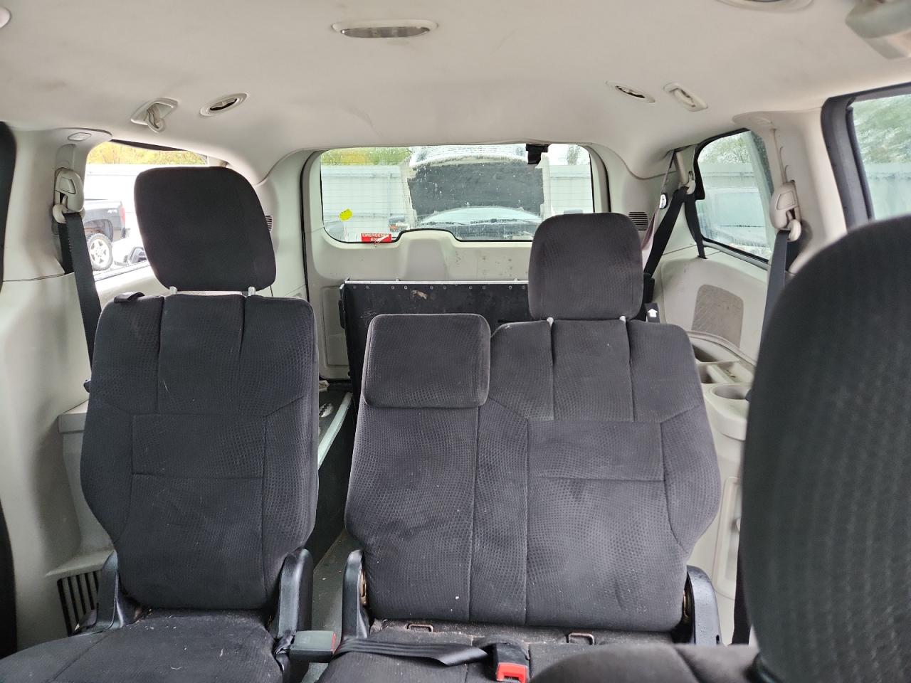 2012 DODGE GRAND CARAVAN SE photo 10