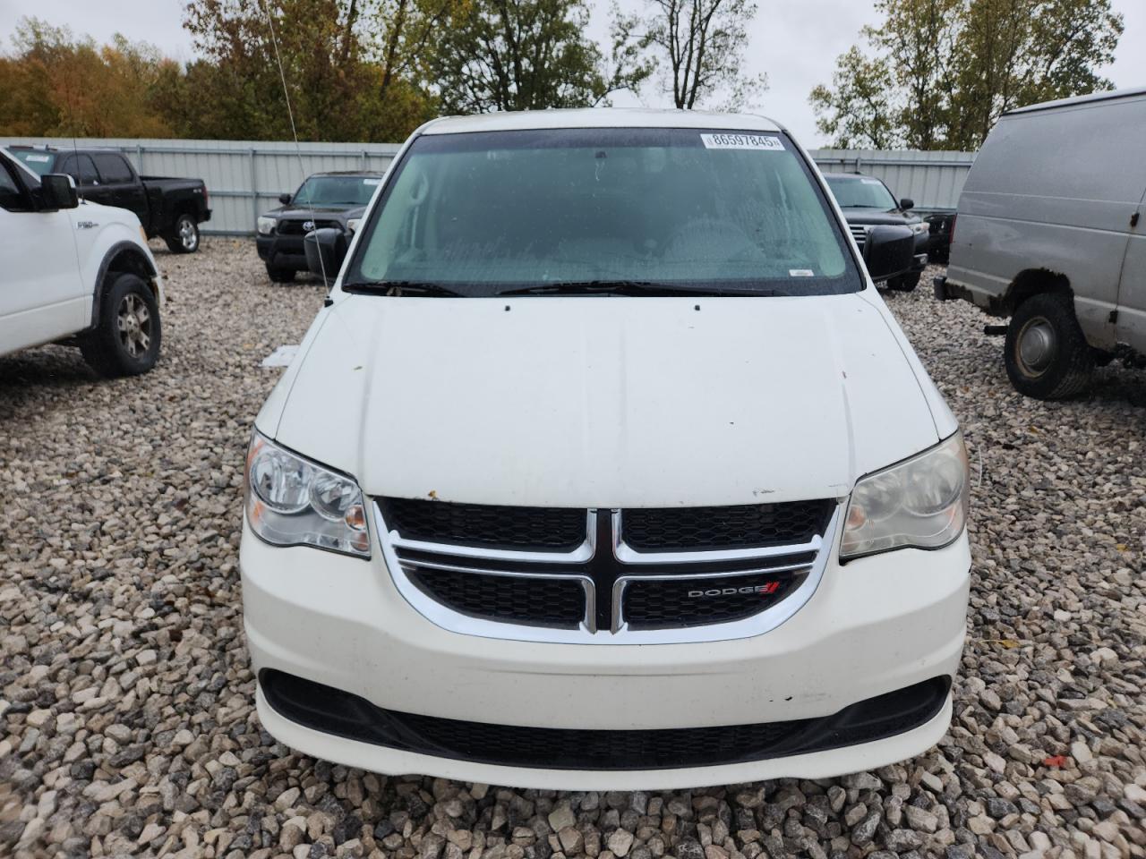 2012 DODGE GRAND CARAVAN SE photo 5