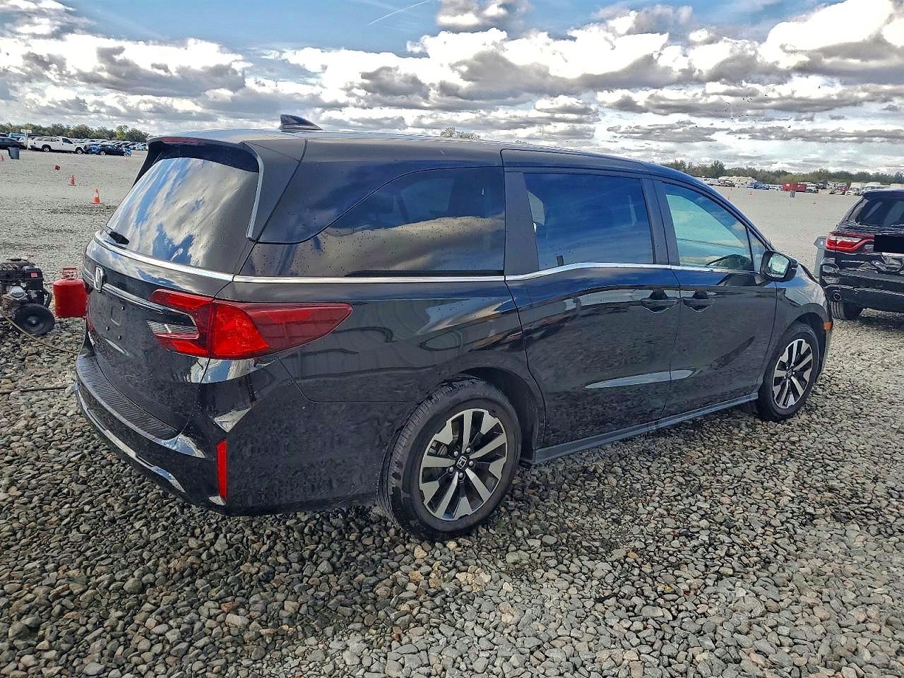 2025 HONDA ODYSSEY EXL photo 3
