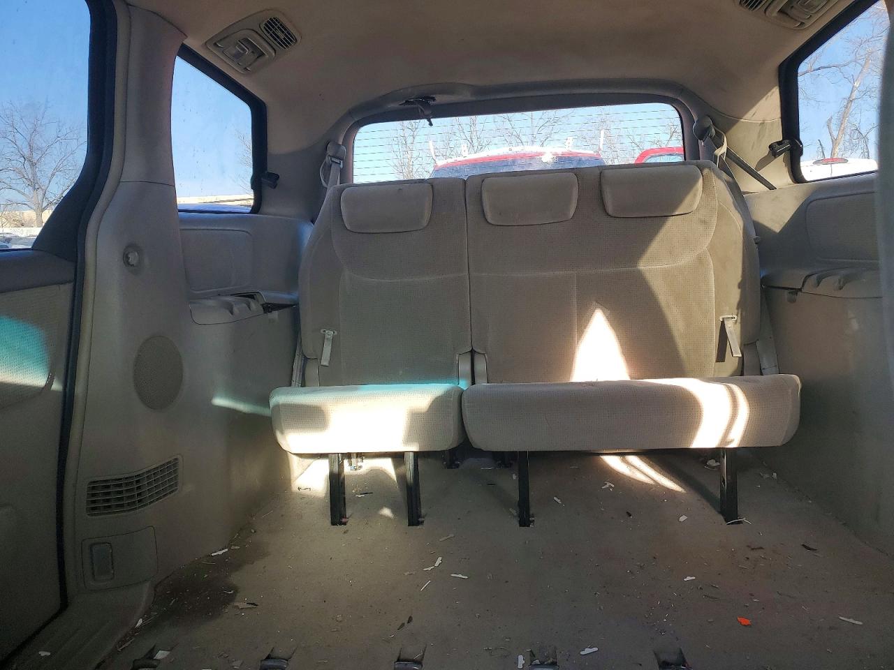 2004 TOYOTA SIENNA CE photo 10