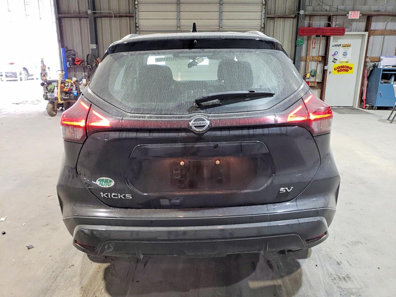 2021 NISSAN KICKS SV photo 6