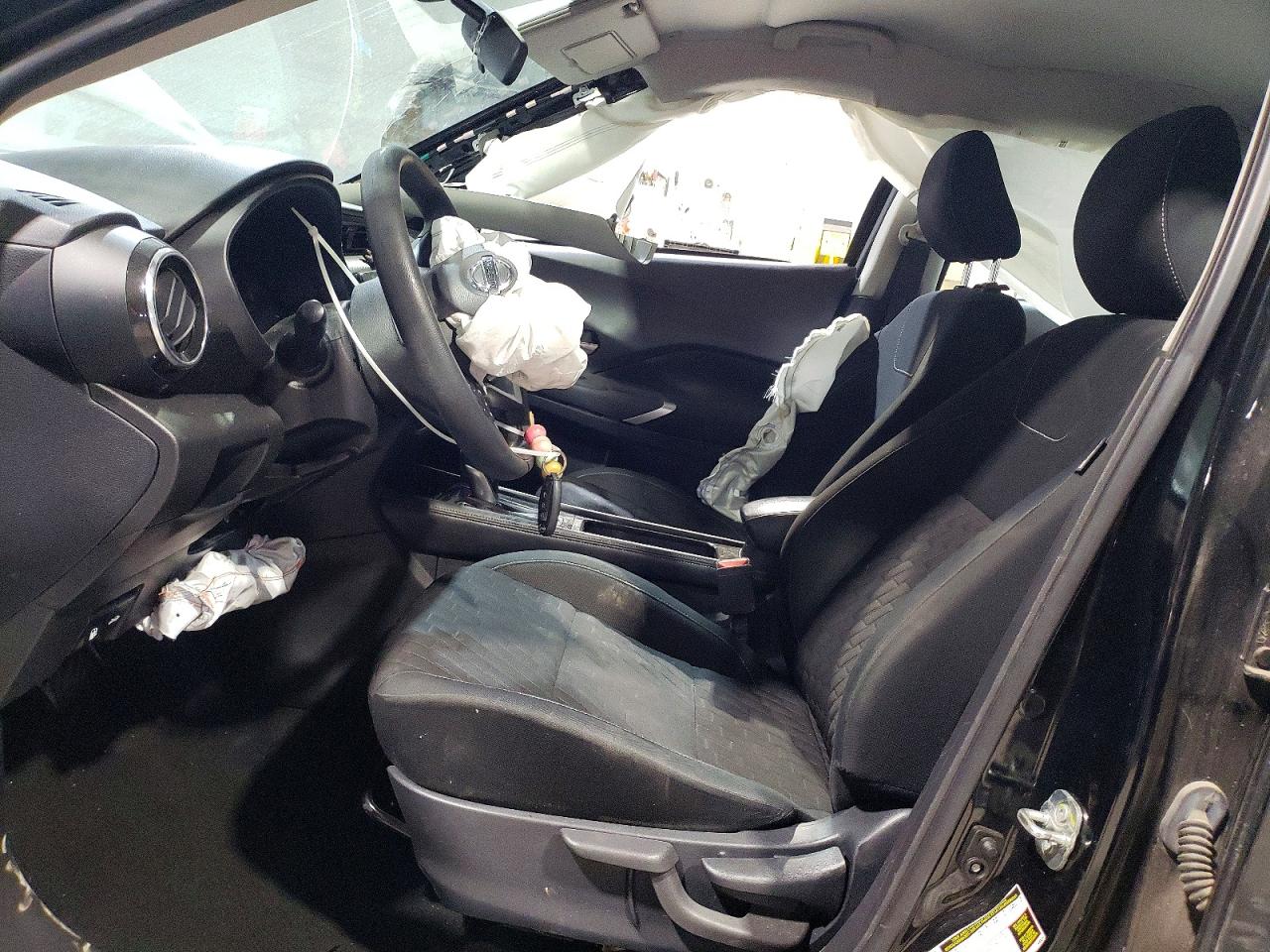 2021 NISSAN KICKS SV photo 7