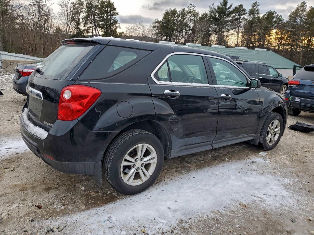 2013 CHEVROLET EQUINOX LS photo 3