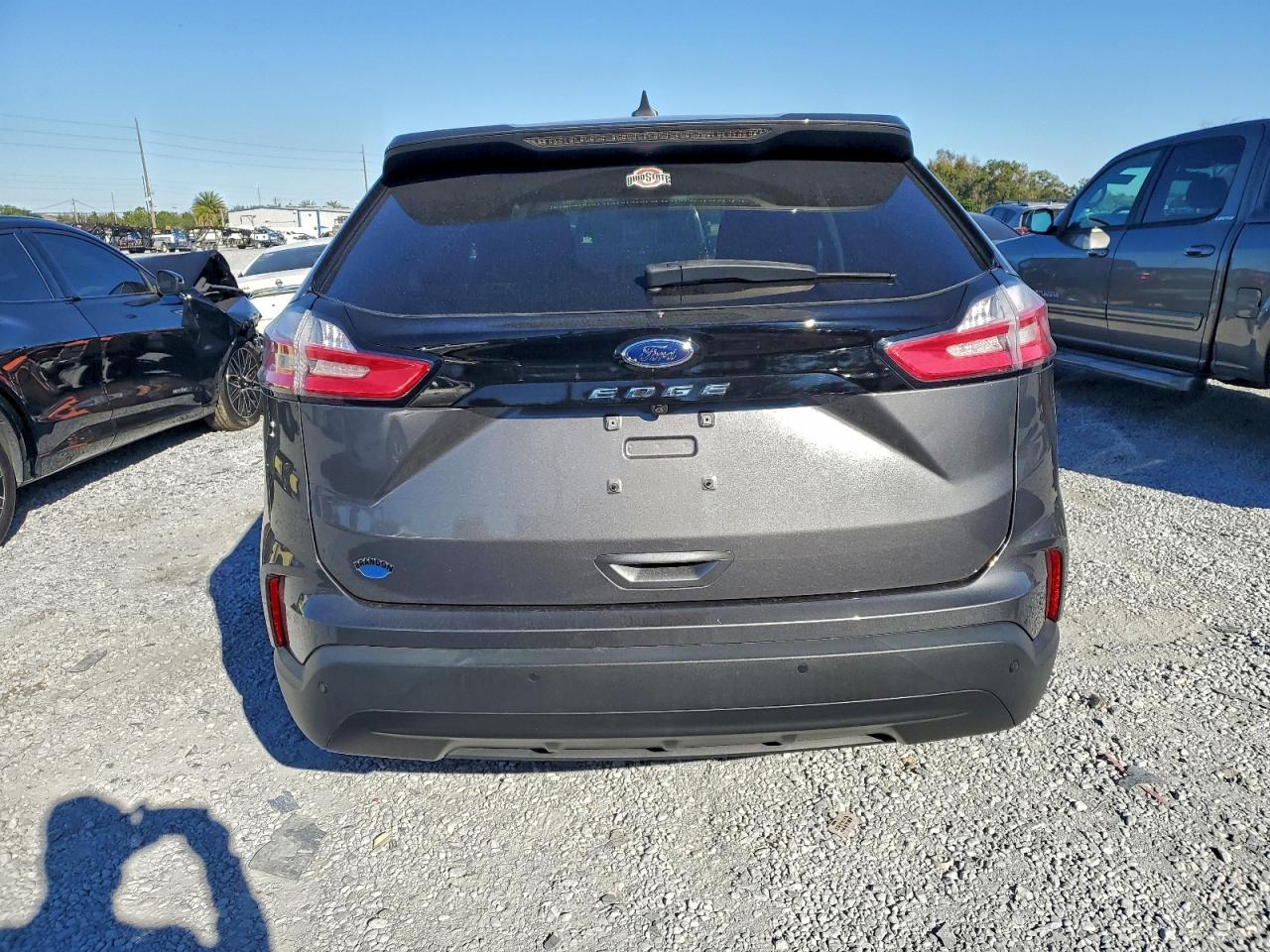 2021 FORD EDGE SE photo 6